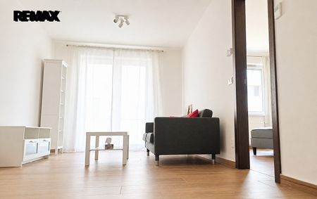 Pronájem bytu 2+kk 58 m² - Photo 2