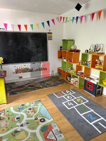 Vila de inchiriat pentru activitate afterschool/cursuri (... - Fotografie 4