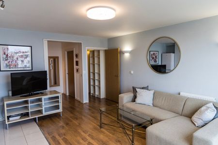 1 Bed Flat, Mapleton Road, SW18 - Photo 2