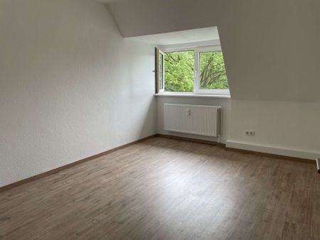 ~~Kleine Dachgeschosswohnung in Bünde-Mitte!!~~ - Foto 2