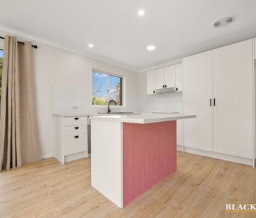 47 Dixson Circuit, Conder ACT 2906 - House For Rent | Domain - Photo 2