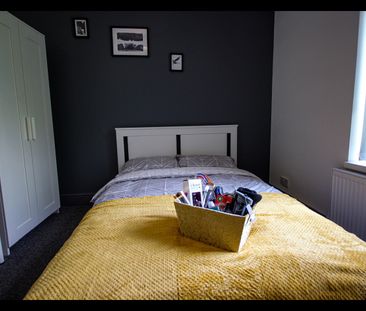 Room in a Shared House, Beeley Street, M6 - Photo 5