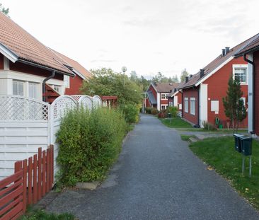 Svedjevägen 16 A - Photo 1