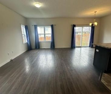 For Lease - 25 Kendell Lane Unit# Upper, Ingersoll, Ontario - Photo 1