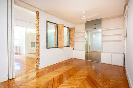 Piso de alquiler en Recoletos - Photo 5