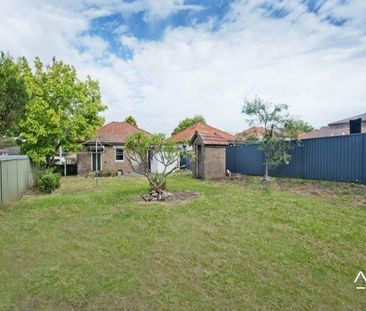 1 Shipham Street, Concord NSW 2137 - House For Rent | Domain - Photo 4