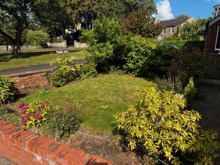 Price £1,400 pcm - Available Now - Unfurnished - Photo 5