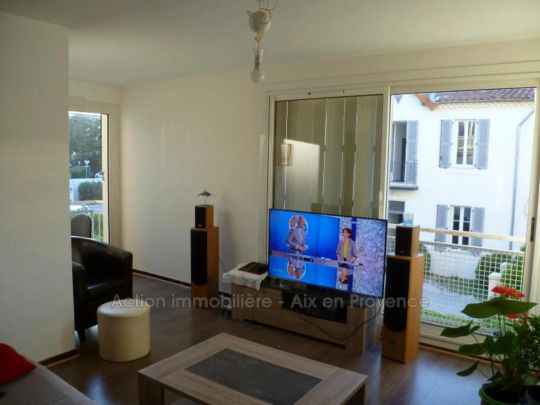 Location appartement, Aix-en-Provence - Photo 1