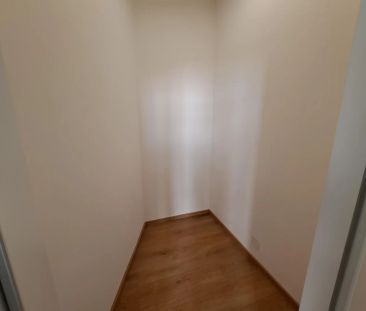 Schöne ruhige Wohnung direkt im Zentrum von Linz! - Photo 6