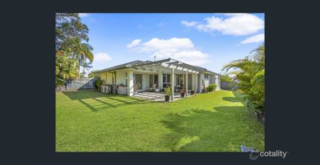 Spacious Family Home in Quiet Cul-de-Sac - Perfect Parkwood Living! - Photo 2