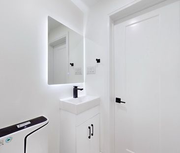 For Lease - 685 Jane Street, Toronto, Ontario - Photo 2