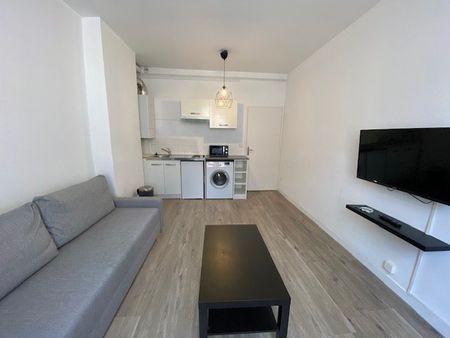 APPARTEMENT T1 A LOUER - Photo 3