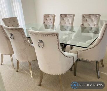 1 bedroom in a house share to rent - Photo 3