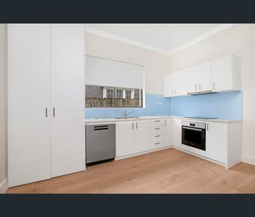 22 Arthur Street, Randwick, NSW 2031 - Photo 2