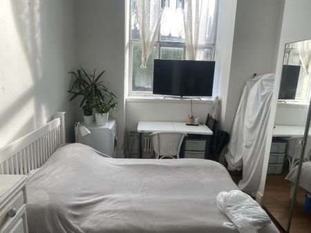 The Spinnings, Summerseat - Photo 2