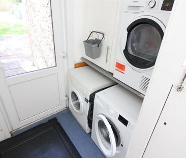 Madeley Road, London - Photo 4