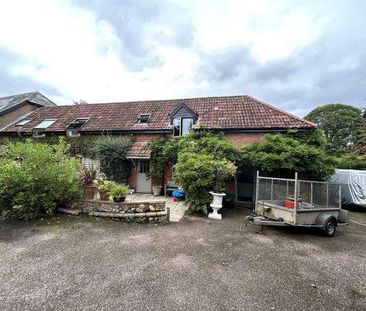 Bulverton Well Cottage, Bulverton, Sidmouth, Devon, EX10 - Photo 2