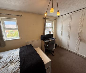2 bedroom maisonette to rent - Photo 5