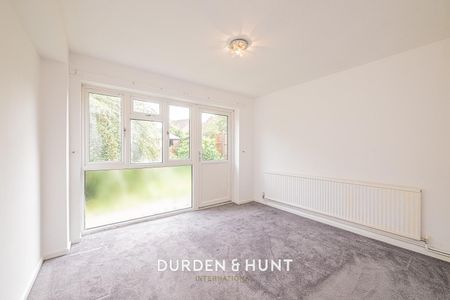 Moreton Road, Ongar - Photo 3