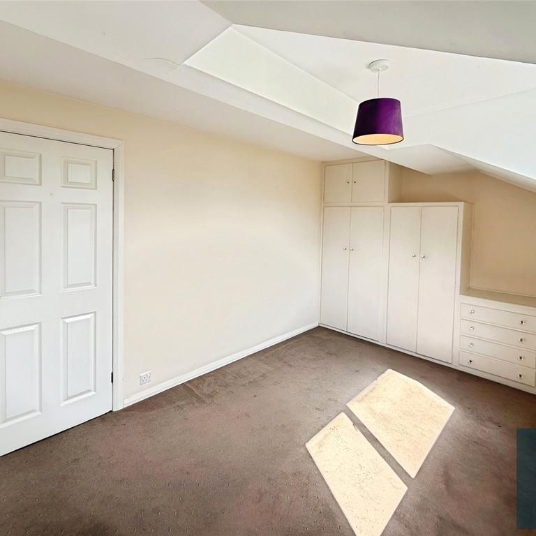 4 bedroom detached house to rent - Photo 1