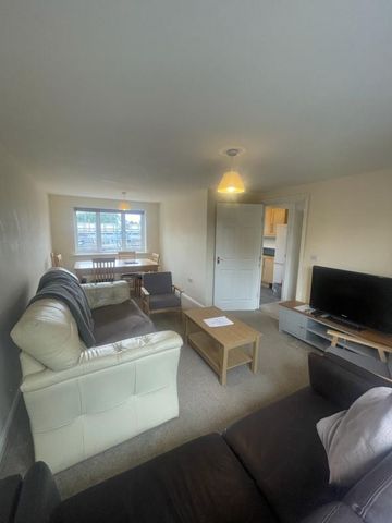 15 Goods Yard - Modern Townhouse & Off Street Parking Loughborough - Photo 3