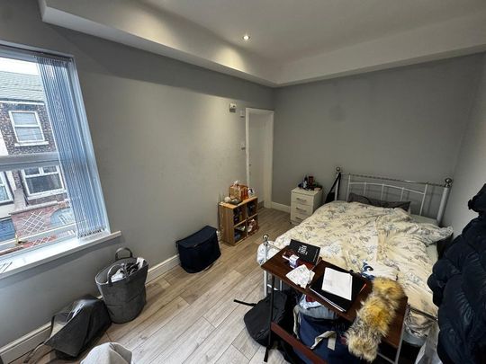 5 bedroom terraced house to rent - Photo 1