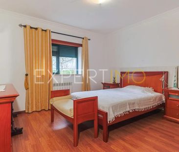 Coimbra, Lisbon - Photo 3