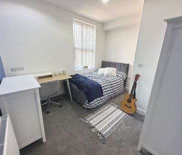 12 Harrow Road - Photo 6