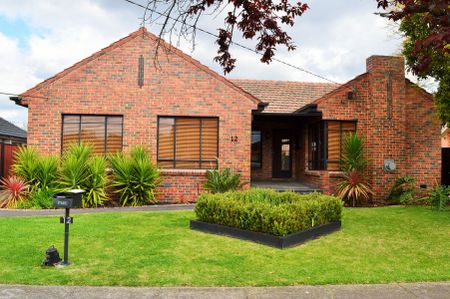 Family Size Home with Exacting Detail and Granny Flat - Photo 5