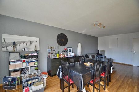 Location Appartement 3 pièces 69m² AGEN 47000 - Photo 2