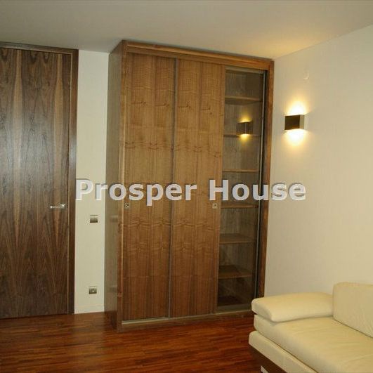 Warszawa, Śródmieście, Chłodna - Photo 1