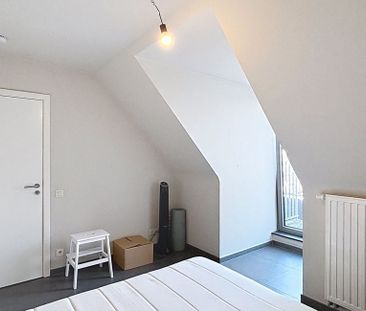 Appartement te huur in Sint-Pieters voor € 800 met 2 slaapkamers - Foto 5