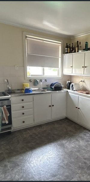 Three Bedroom Duplex - Photo 1