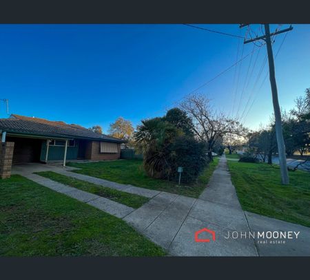 158 Ashmont Avenue, Ashmont, NSW 2650 - Photo 4