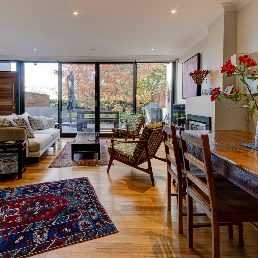 2/50 Stuart Street, Griffith ACT 2603 - Townhouse For Rent | Domain - Photo 1