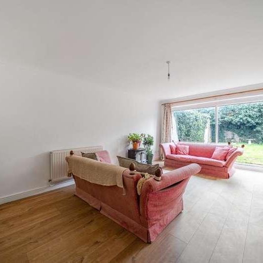 Caldicott Close, Shillingford, OX10 - Photo 1