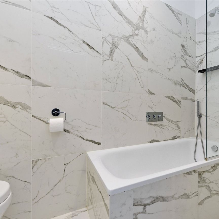 Pembridge Villas, W11, London - Photo 1