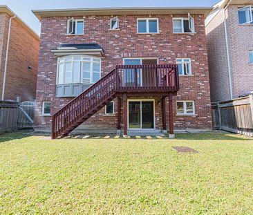 For Lease - 127 Alpaca Drive, Richmond Hill, Ontario - Photo 6