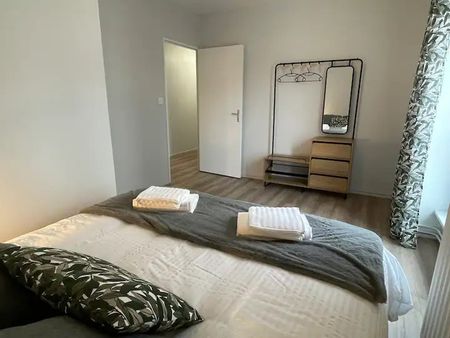 APPARTEMENT T4 A LOUER - Photo 5