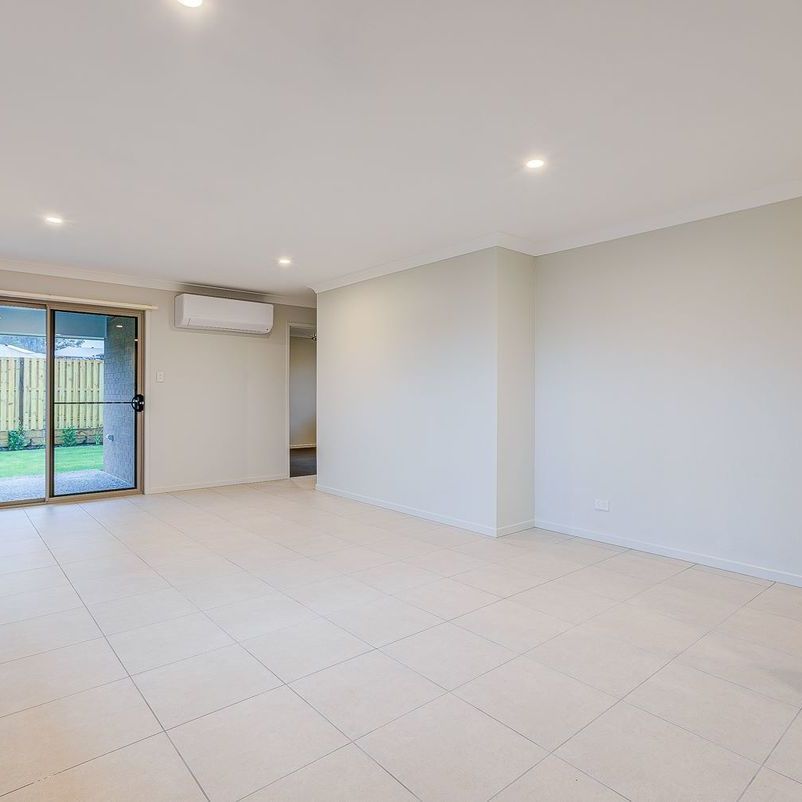 Perfect Family Home With Extra Space! - Photo 1