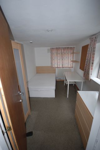 54 DALE ROAD ALL BILLS INCLUDED - Photo 4