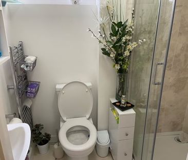 Room in a Shared House, Cleveley Crescent, W5 - Photo 5