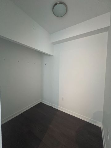 For Lease - 8 Olympic Gdn Drive Unit# 1806, Toronto, Ontario - Photo 3