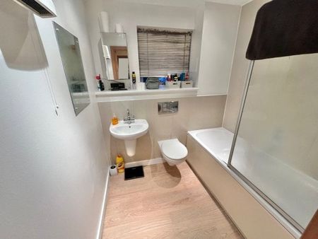 Vantage Court, Southend on Sea, Property for rent - Photo 3