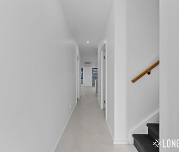 Modern Living in Clyde North - Photo 3