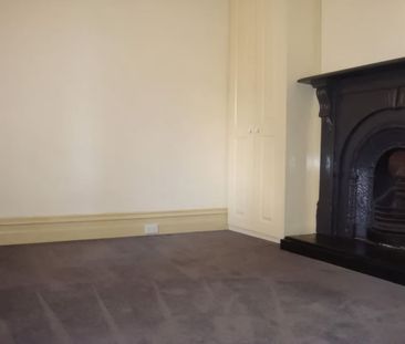 29 Collett Street, Kensington - Photo 1