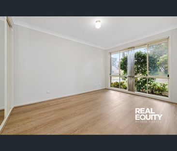 9 Merrang Court, Wattle Grove, NSW 2173 - Photo 3