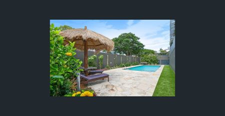 25 Dix Street, Redcliffe, Qld 4020 - Photo 4