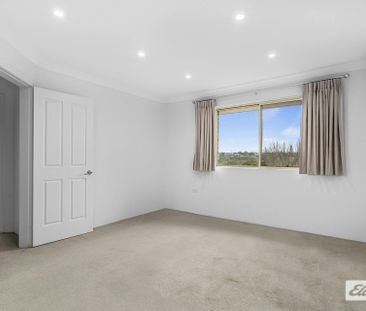 Expansive Internal Spaces - Photo 4