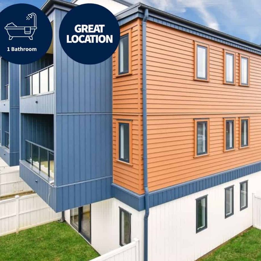 Fully Furnished & Parking Onsite! - Photo 1